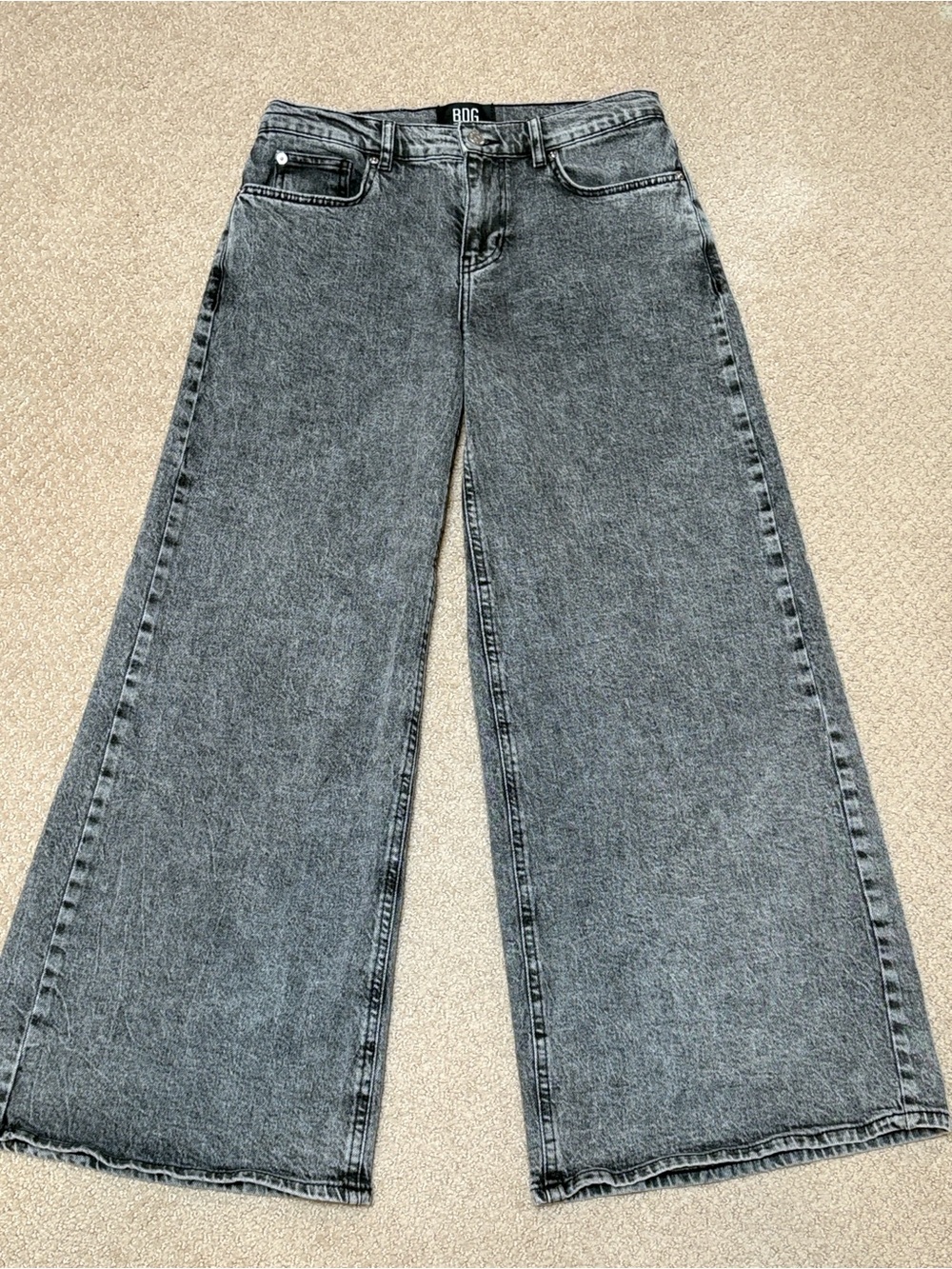 Urban Outfitters BDG Wide Leg Jeans in Washed Black, Size W26